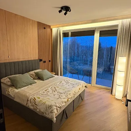 Laguna Beskidow Luxury View 6 Guests Large Terrace شقة زارجيتشه