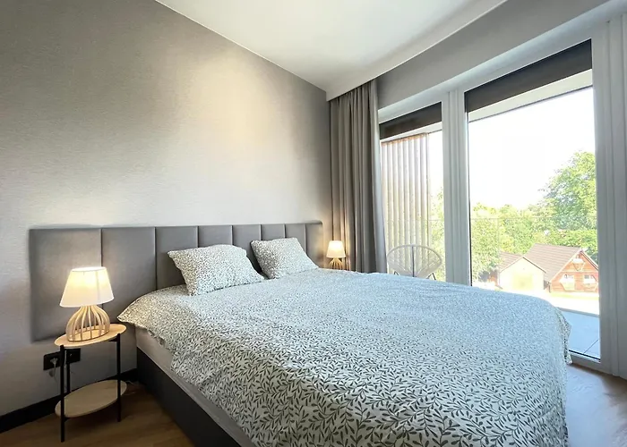 Laguna Beskidow Luxury Lake View Apartment 6 Guests Large Terrace Zarzecze (Silesia)